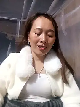 Snapshot of Bianly chatting on 14, 11, 2025 Bianly online show from 14, 11, 2025