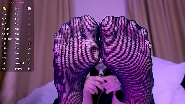 Snapshot of Lein_Bone chatting on 2, 2, 2026 Lein Bone online show from 2, 2, 2026