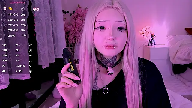 Snapshot of Lein_Bone chatting on 22, 2, 2026 Lein Bone online show from 22, 2, 2026