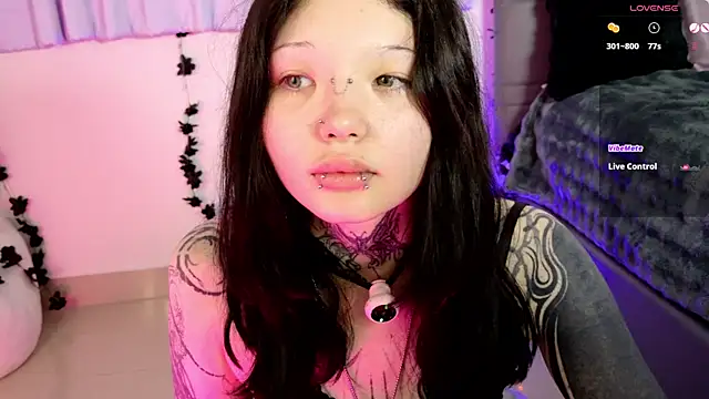 Snapshot of Lein_Bone chatting on 13, 7, 2026 Lein Bone online show from 13, 7, 2026