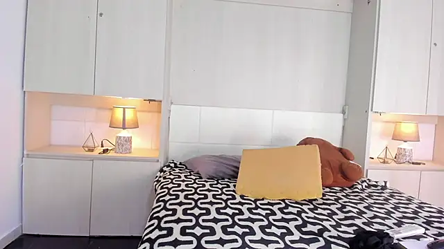 JoyceBlake online show from 21, 11, 2025