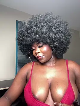 WomanNextdoor1 online show from 18, 4, 2026