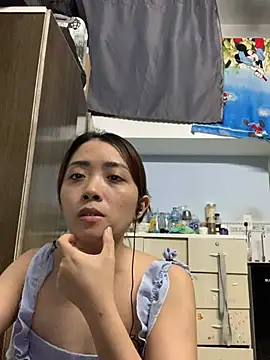 Snapshot of Minee1202 chatting on 4, 6, 2026 Minee1202 online show from 4, 6, 2026