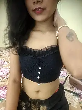 Snapshot of Snaya-baby chatting on 18, 11, 2025 Snaya-baby online show from 18, 11, 2025