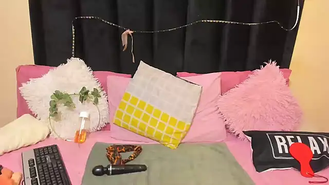 AmazingDarkDoll online show from 23, 2, 2026