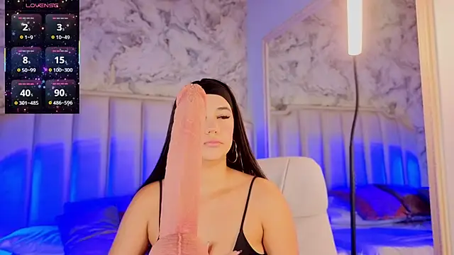 Jazmiinee online show from 22, 6, 2026