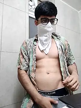mrmasseur06 online show from 8, 6, 2026
