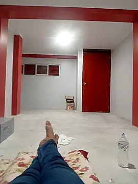 Yiyo19-3 online show from 13, 10, 2025