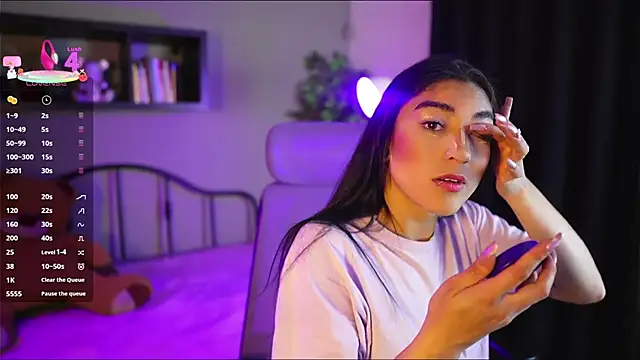 Emma and Issac online show from 9, 1, 2026