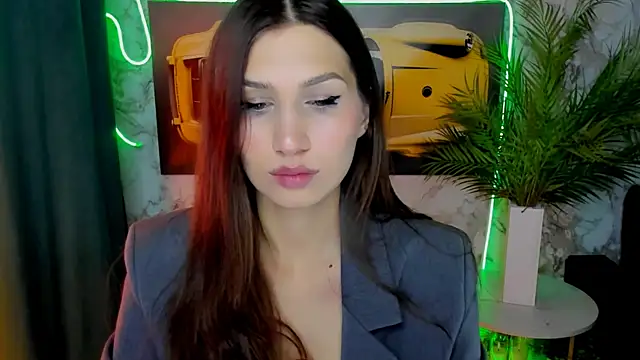 Mollyinyourmind online show from 6, 3, 2026