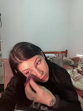 Snapshot of Privad_ravenna chatting on 23, 6, 2026 Privad ravenna online show from 23, 6, 2026