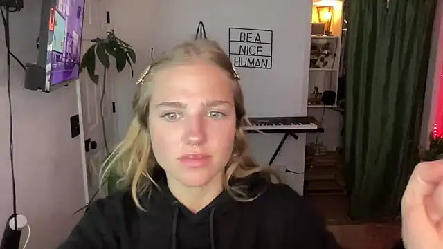 sweetceeme online show from 20, 10, 2025