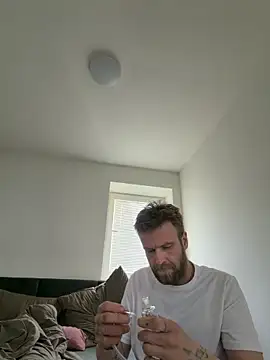 jarda94cz online show from 7, 4, 2026