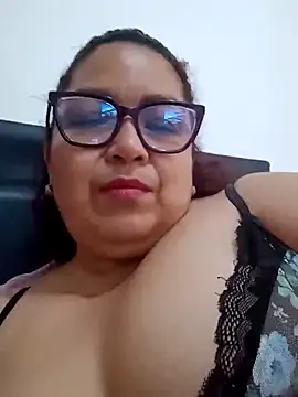 ladytropical1 online show from 9, 2, 2026