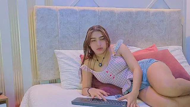 nami sweet  online show from 30, 11, 2025