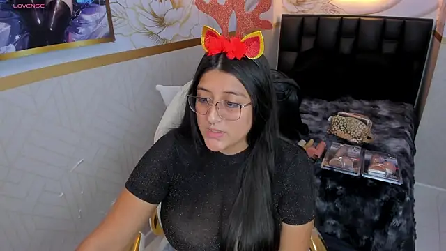 megann  up online show from 21, 12, 2025