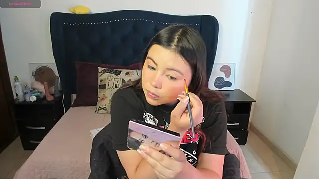 LucyPetit online show from 26, 9, 2025