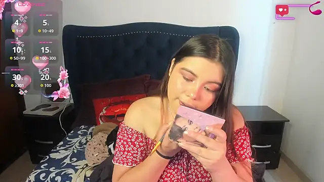 LucyPetit online show from 27, 9, 2025