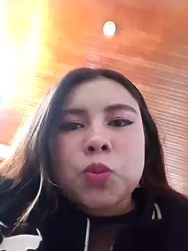 LucyPetit online show from 14, 10, 2025