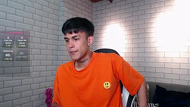 Snapshot of Thiago_twink chatting on 1, 10, 2025 Thiago twink online show from 1, 10, 2025