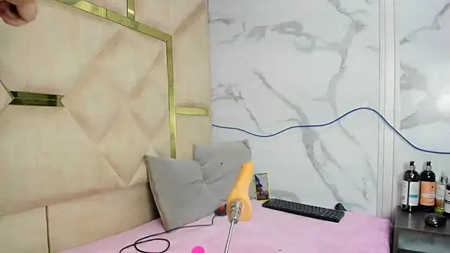 Allisonts69 online show from 14, 10, 2025