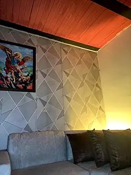 Alisse taylor2 online show from 9, 10, 2025