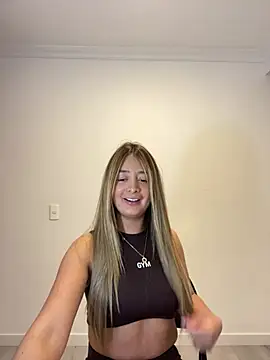 Snapshot of Zara_Ross chatting on 18, 2, 2026 Zara Ross online show from 18, 2, 2026