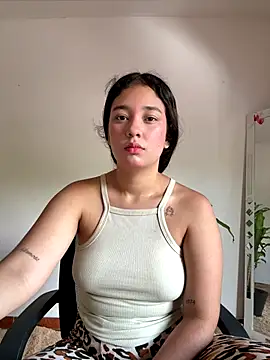 Snapshot of lana_rousse01 chatting on 22, 9, 2025 lana rousse01 online show from 22, 9, 2025