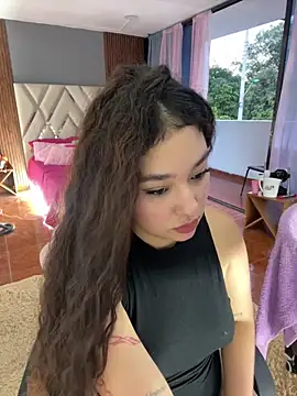 Snapshot of lana_rousse01 chatting on 13, 2, 2026 lana rousse01 online show from 13, 2, 2026