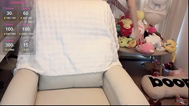 Y-fovik-ii online show from 4, 11, 2025