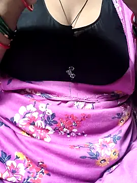 Snapshot of kajal_td chatting on 3, 10, 2025 kajal td online show from 3, 10, 2025