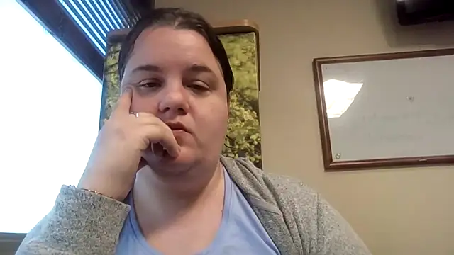 LittleBunny3 online show from 12, 9, 2025