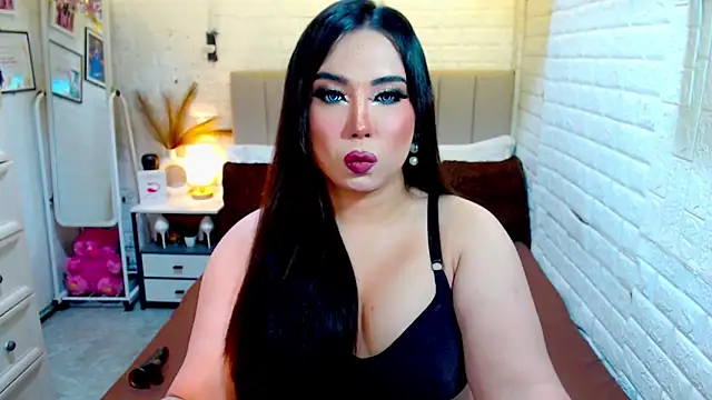 selfsucker ayabells online show from 12, 9, 2025