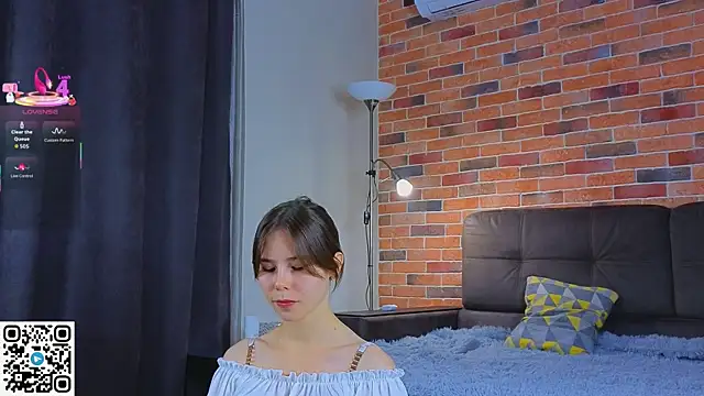 EmiliDen online show from 4, 10, 2025