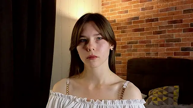 EmiliDen online show from 7, 10, 2025