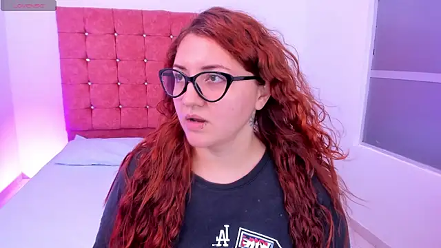 mishell lovely online show from 27, 2, 2026