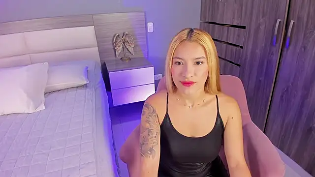 LexxyBunny  online show from 6, 11, 2025