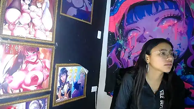 Snapshot of SofieLove_01 chatting on 14, 9, 2025 SofieLove 01 online show from 14, 9, 2025