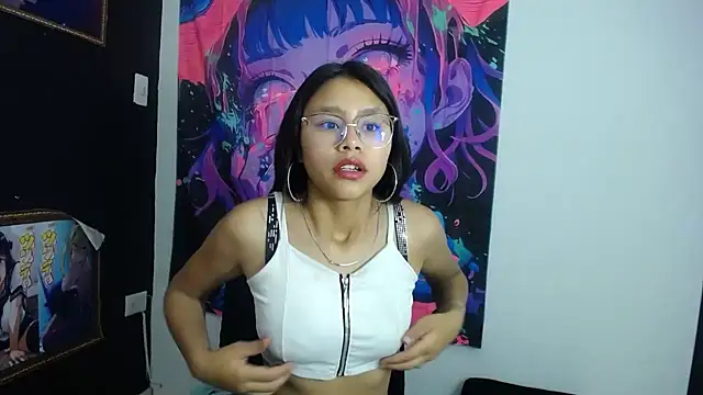 Snapshot of SofieLove_01 chatting on 23, 9, 2025 SofieLove 01 online show from 23, 9, 2025