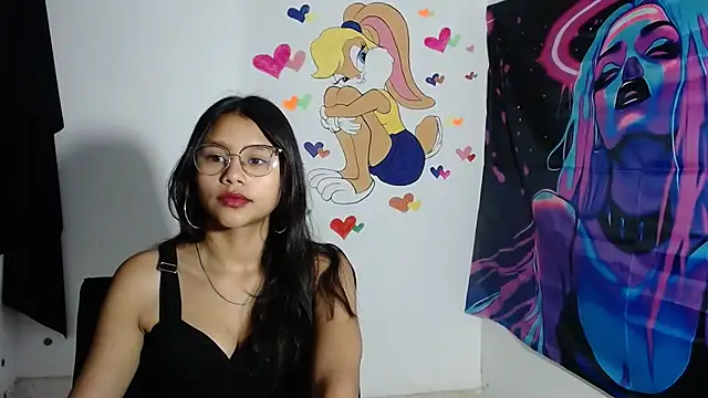 Snapshot of SofieLove_01 chatting on 25, 9, 2025 SofieLove 01 online show from 25, 9, 2025