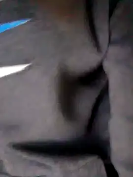 Snapshot of SofieLove_01 chatting on 3, 10, 2025 SofieLove 01 online show from 3, 10, 2025