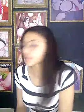 Snapshot of SofieLove_01 chatting on 6, 10, 2025 SofieLove 01 online show from 6, 10, 2025