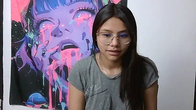 Snapshot of SofieLove_01 chatting on 3, 12, 2025 SofieLove 01 online show from 3, 12, 2025