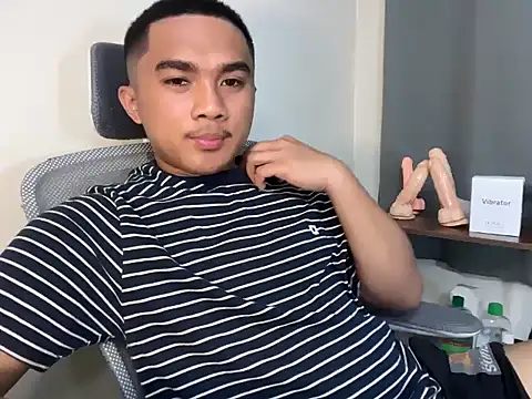 pinoyAdrianneXXX online show from 2, 8, 2026