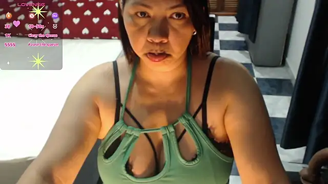 Snapshot of hiilarybrown chatting on 13, 2, 2026 hiilarybrown online show from 13, 2, 2026