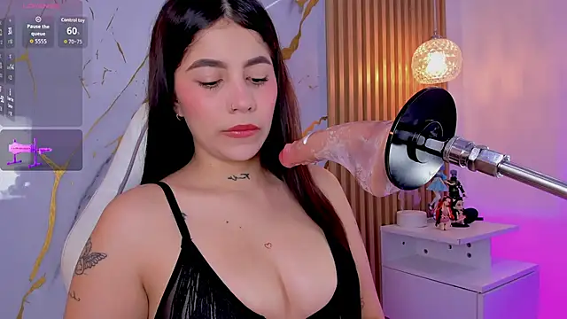 alissaowens  online show from 1, 4, 2026