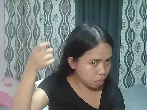 exoticpinay dolly online show from 19, 5, 2026