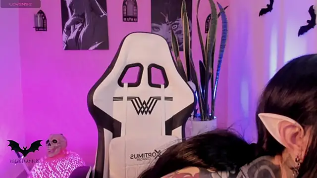 VelvetVampiree online show from 20, 5, 2026