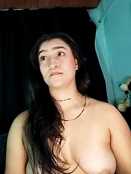 Snapshot of EVAH_LEE_ chatting on 17, 7, 2026 EVAH LEE online show from 17, 7, 2026