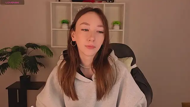 Miche1le Allenne online show from 22, 3, 2026